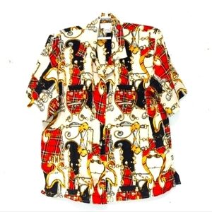 Voir Collection top button down colorful short sleeve blouse Size: 18